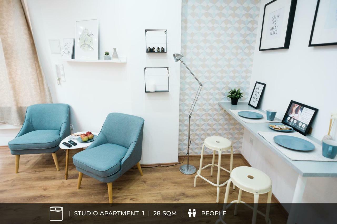 D.Five City Studio Regi Posta Boedapest Buitenkant foto