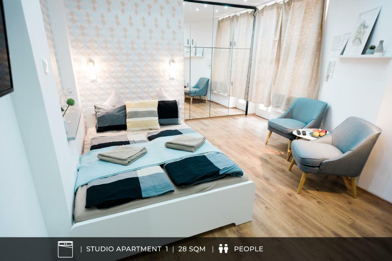 D.Five City Studio Regi Posta Boedapest Buitenkant foto